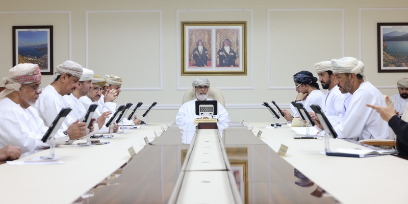 بلدي مسندم يناقش عددًا من المشروعات الخدمية بلدي مسندم يناقش عددًا من المشروعات الخدمية