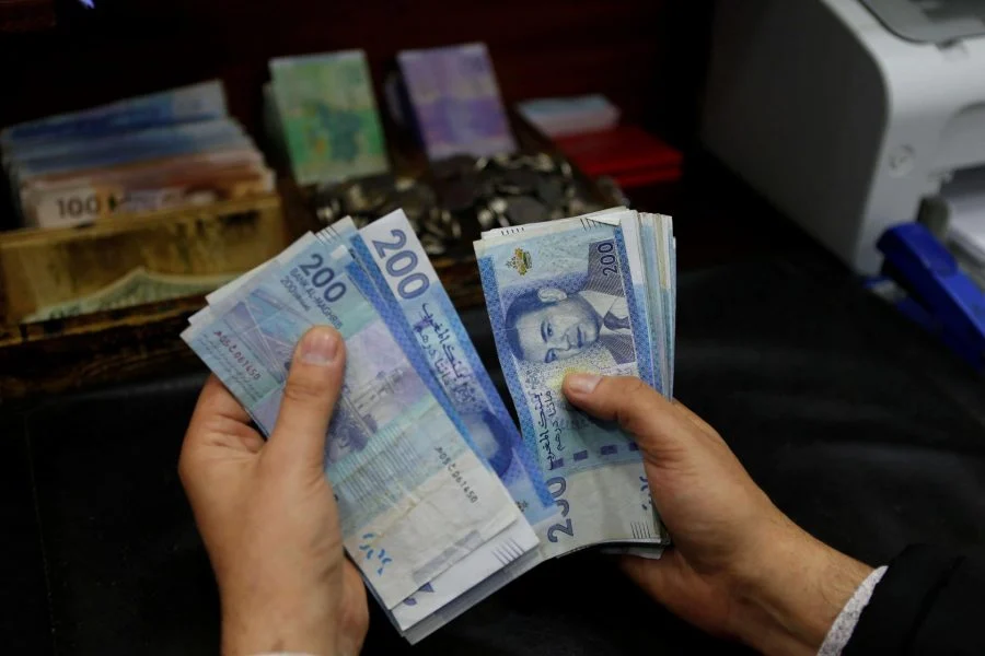 بنك المغرب : ارتفاع سعر الدرهم مقابل الدولار الأمريكي وانخفاضه أمام اليورو بنك المغرب : ارتفاع سعر الدرهم مقابل الدولار الأمريكي وانخفاضه أمام اليورو
