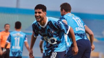 بيراميدز يحتفل بـ عيد ميلاد إبراهيم عادل قبل مواجهة أورلاندو بدوري الأبطال.. فيديو