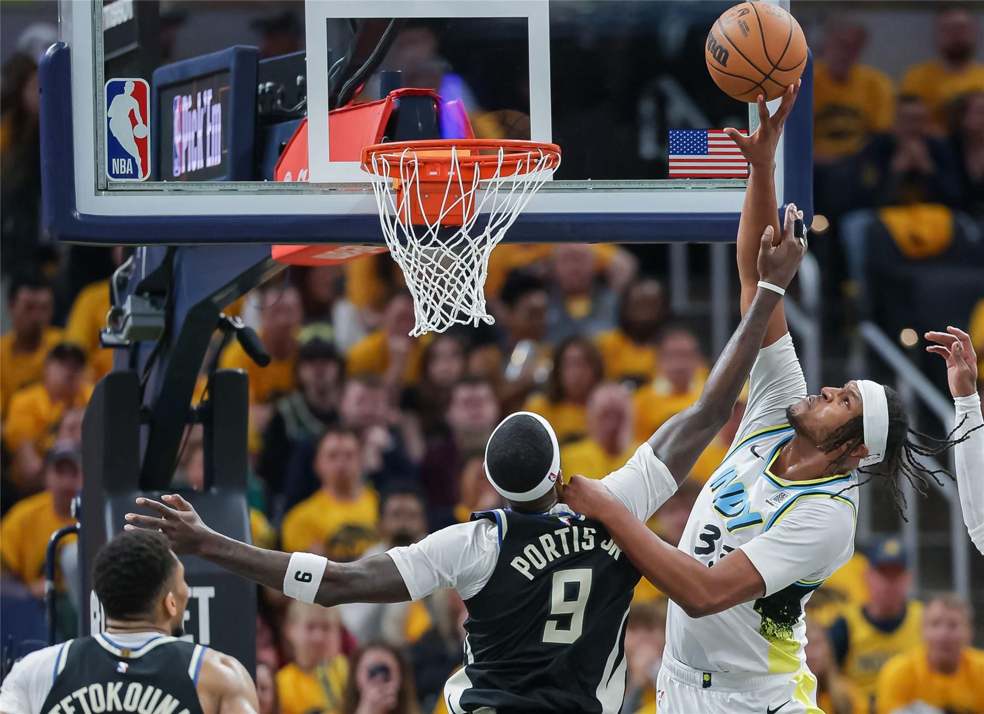 بيسرز يتقدم على باكس في إقصائيات NBA بيسرز يتقدم على باكس في إقصائيات NBA