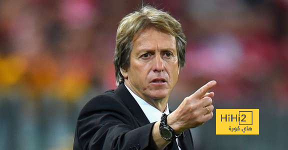 تجاهل اللاعبين لخيسوس.. هل فقد المدرب السيطرة في الهلال؟
