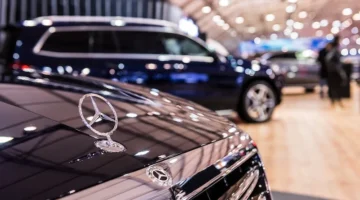 تحقيقات أمنية في الرباط تكشف خيوط شبكة غسل أموال عبر وكالات سيارات فاخرة