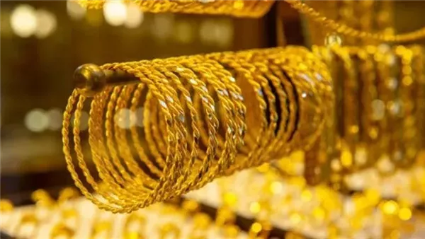 تراجع كبير في سعر الذهب اليوم الخميس 24 أبريل 2025 بالتعاملات الصباحية.. تحديث لحظي لعيارات 24 و21 و18