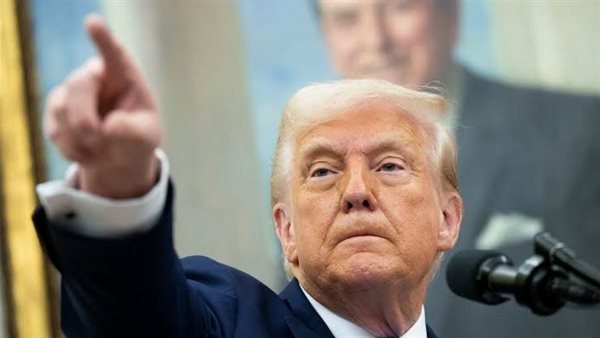 ترامب يطالب بعبور سفن الولايات المتحدة قناتي السويس وبنما مجانا ترامب يطالب بعبور سفن الولايات المتحدة قناتي السويس وبنما مجانا