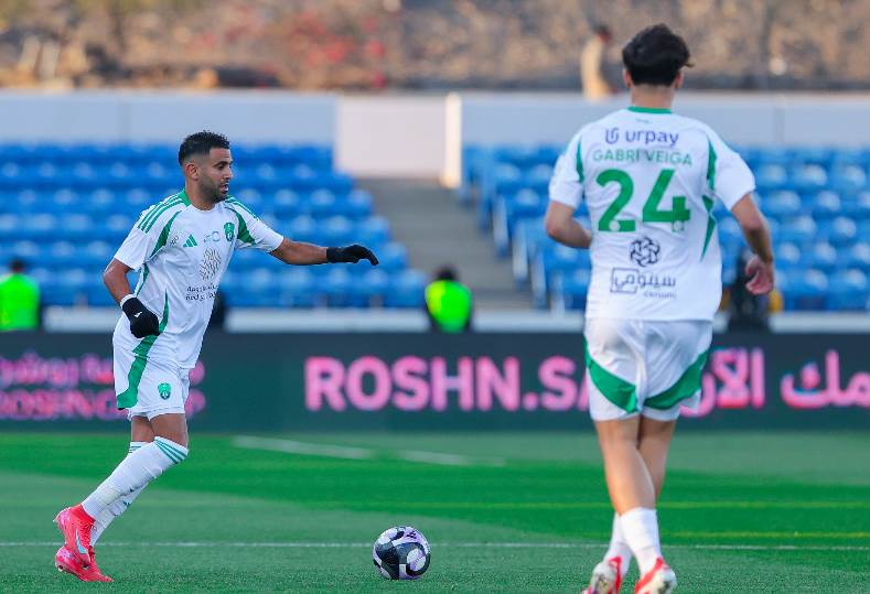 تشكيل الأهلي المتوقع ضد الوحدة قبل مباراة الفريقين في الدوري السعودي تشكيل الأهلي المتوقع ضد الوحدة قبل مباراة الفريقين في الدوري السعودي