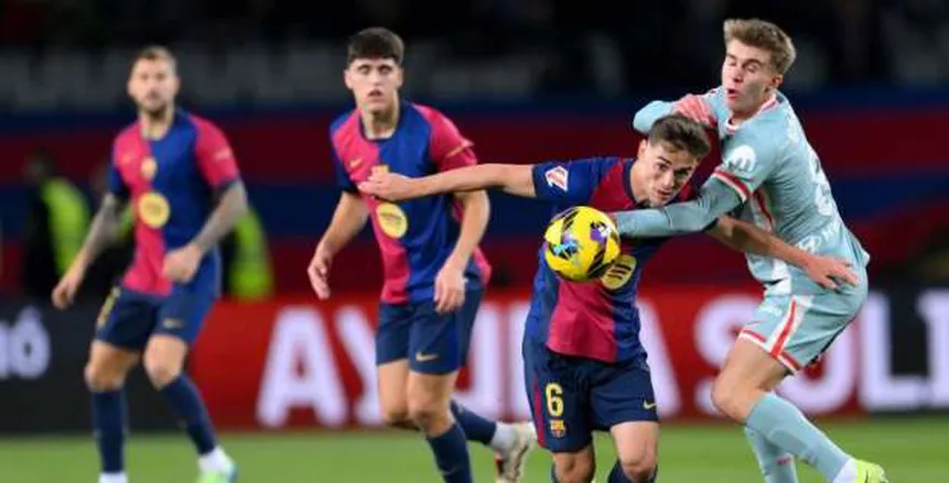 معلق مباراة برشلونة وإنتر ميلان اليوم في دوري أبطال أوروبا