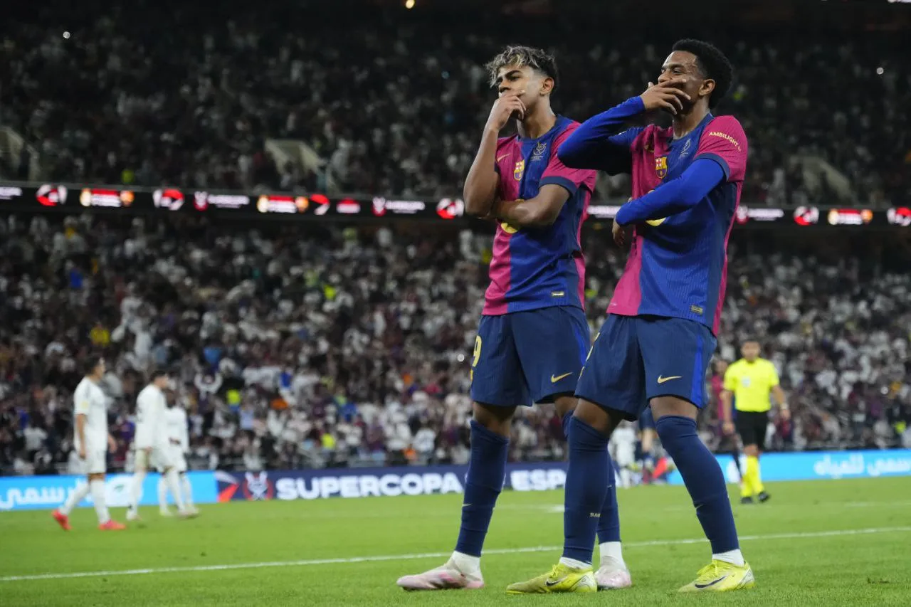 رسميًا.. تاريخ احتفال برشلونة بتتويجه بلقب الدوري الإسباني رسميًا.. تاريخ احتفال برشلونة بتتويجه بلقب الدوري الإسباني