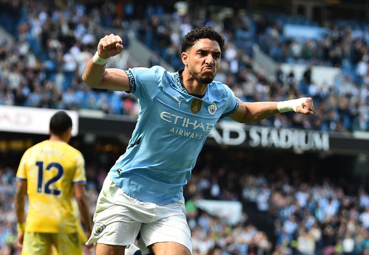 تشكيل مانشستر سيتي أمام إيفرتون في الدوري الإنجليزي.. موقف عمر مرموش
