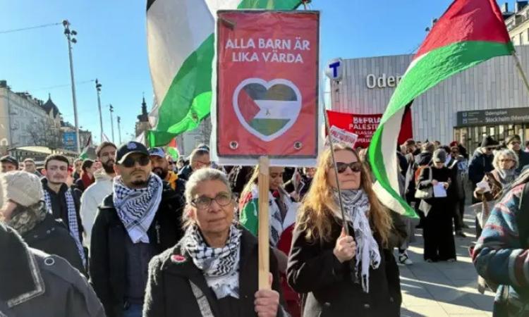 تظاهرات في "ستوكهولم" رفضا لتهجير الفلسطينيين من غزة