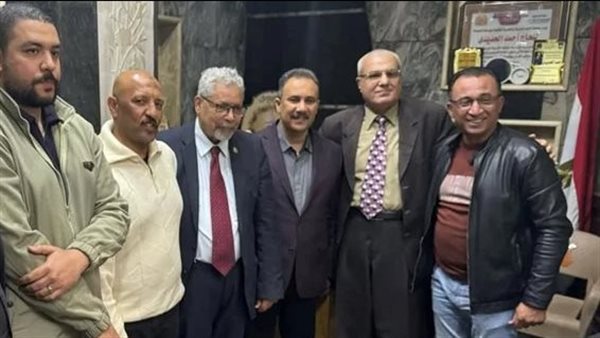 تفاصيل تصالح عضو مجلس النواب مع طبيب مستشفى المنزلة بعد تعديه عليه | بث مباشر