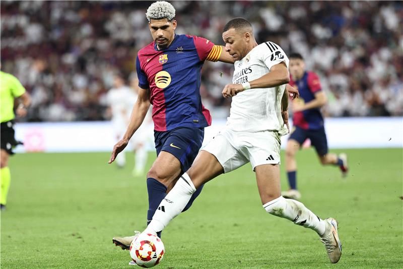 تقرير كووورة: هل يُكرر مبابي سيناريو رونالدو الكلاسيكو؟