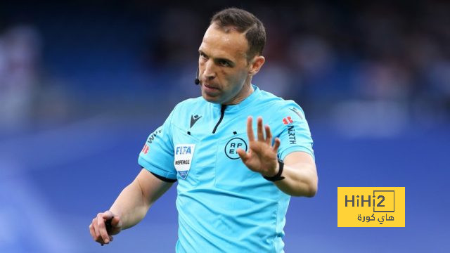 تقييم كارثي لحكم مباراة ريال مدريد وفالنسيا تقييم كارثي لحكم مباراة ريال مدريد وفالنسيا