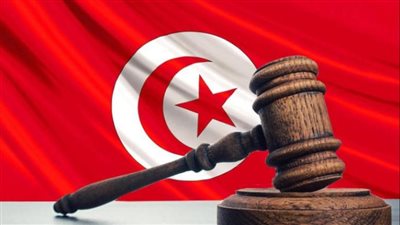 تونس تشتعل قضائيًا وتقسو على معارضيها.. أحكام تصل إلى 66 عامًا وهيئة الدفاع تصرخ: العدالة مغيبة تونس تشتعل قضائيًا وتقسو على معارضيها.. أحكام تصل إلى 66 عامًا وهيئة الدفاع تصرخ: العدالة مغيبة