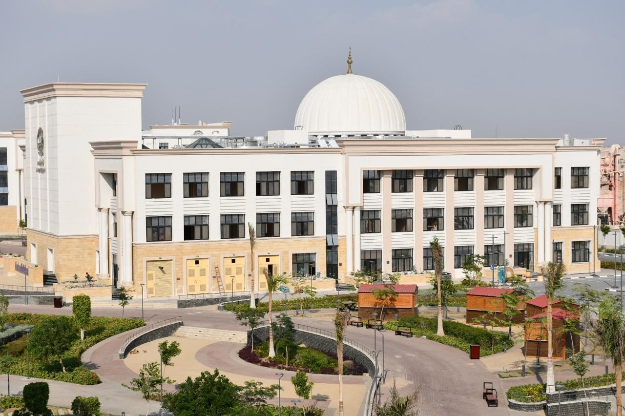4.4 مليار جنيه و29 فدانًا.. جامعة الإسماعيلية الجديدة الأهلية تنطلق العام الدراسي المقبل