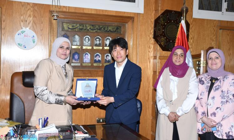 جامعة عين شمس تعتمد نتائج الفائزين بجوائزها العلمية لعام 2024 جامعة عين شمس تعتمد نتائج الفائزين بجوائزها العلمية لعام 2024