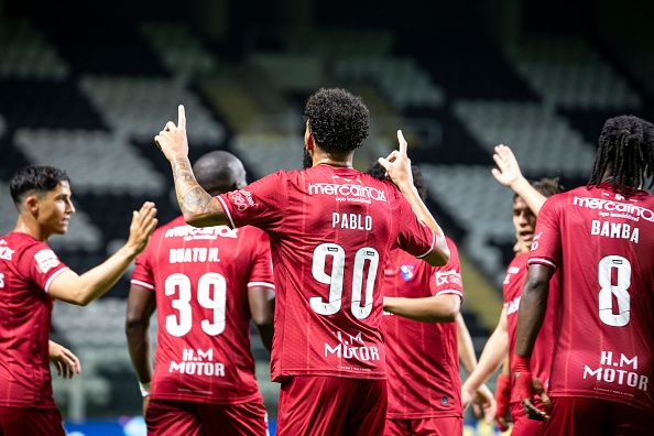 جل فيسنتي يحبط ناسيونال ماديرا في الدوري البرتغالي جل فيسنتي يحبط ناسيونال ماديرا في الدوري البرتغالي