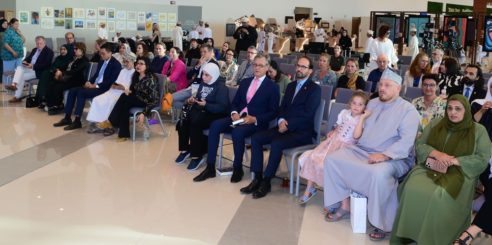 جلسة حوارية: الترجمة الألمانية الجديدة لرواية الدكتورة جوخة الحارثية” الأجرام السماوية “ جلسة حوارية: الترجمة الألمانية الجديدة لرواية الدكتورة جوخة الحارثية” الأجرام السماوية “