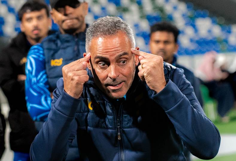 جوميز: تدريب الأهلي؟ تركيزي على بقاء الفتح فقط (خاص)