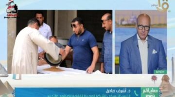 د. أشرف صادق يستعرض استعدادات مصر لموسم القمح وتطور منظومة التخزين