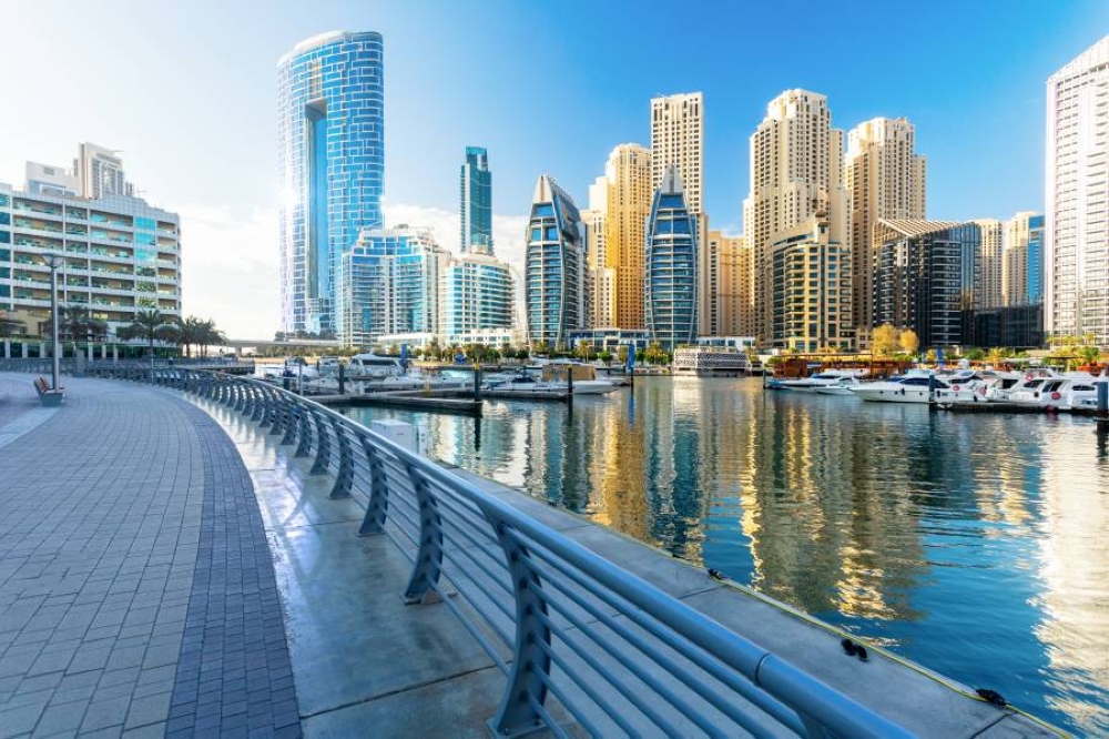 دبي تسجل أفضل أداء عقاري خلال عقد.. وقيمة المعاملات العقارية الجاهزة في أبوظبي ترتفع بنحو 75%