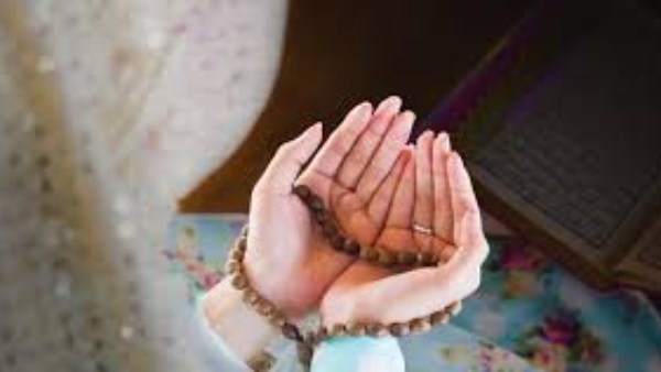 دعاء الشفاء العاجل للمريض .. 10 أدوية ربانية تنهي الألم في دقائق