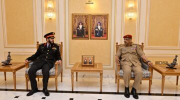 رئيس أكاديمية الدراسات الاستراتيجية والدفاعية يستقبل وفدًا عسكريًّا سعوديًّا