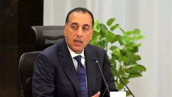 رئيس الوزراء يشدد على تصنيع جميع المعدات ومكونات مشروعات طاقة الرياح محليا