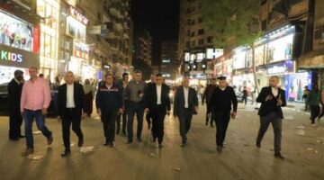 رئيس حي الطالبية: حملة مكبرة لإزالة إشغالات الباعة الجائلين بشارع العريش في فيصل