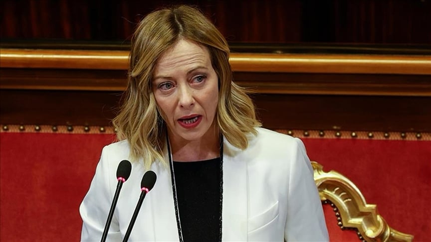 رئيسة وزراء إيطاليا تبحث اقناع ترمب بتخفيف حدة الرسوم الجمركية على أوروبا رئيسة وزراء إيطاليا تبحث اقناع ترمب بتخفيف حدة الرسوم الجمركية على أوروبا