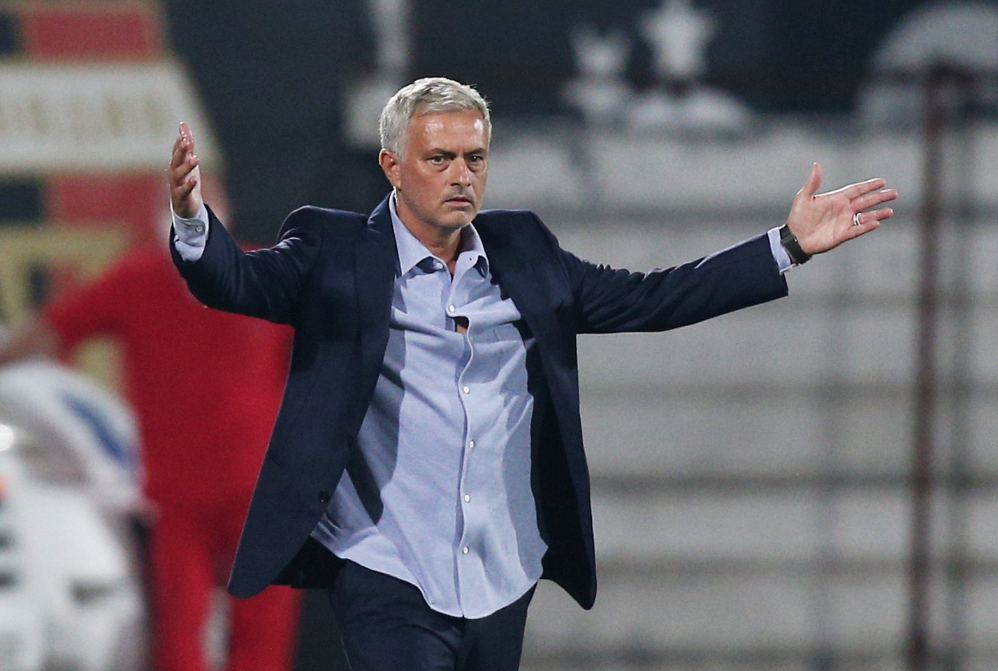 أخبار ليفربول اليوم.. مورينيو يطالب فنربخشة بخطف لاعب الريدز أخبار ليفربول اليوم.. مورينيو يطالب فنربخشة بخطف لاعب الريدز
