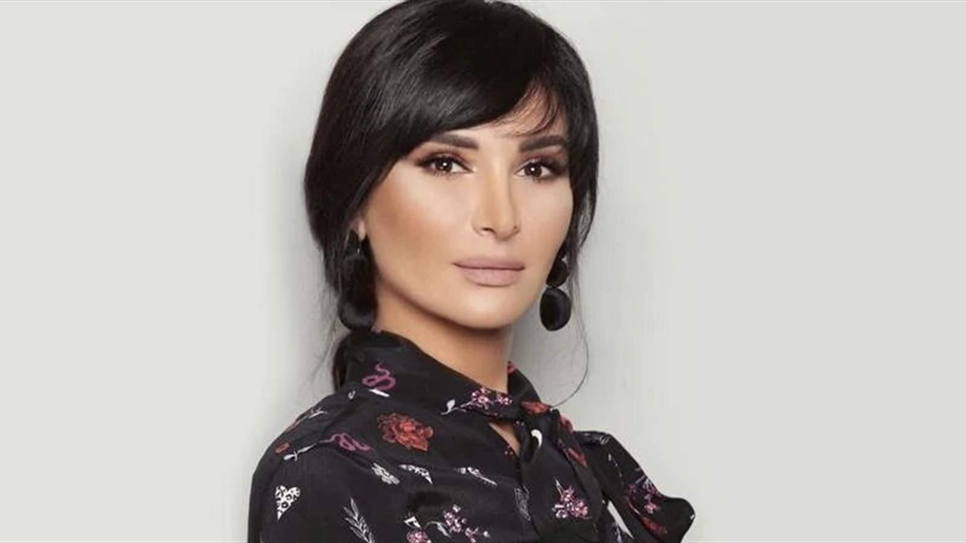 رشا شربتجي تحذر من منتحل شخصيتها .. اليكم ما فعله رشا شربتجي تحذر من منتحل شخصيتها .. اليكم ما فعله