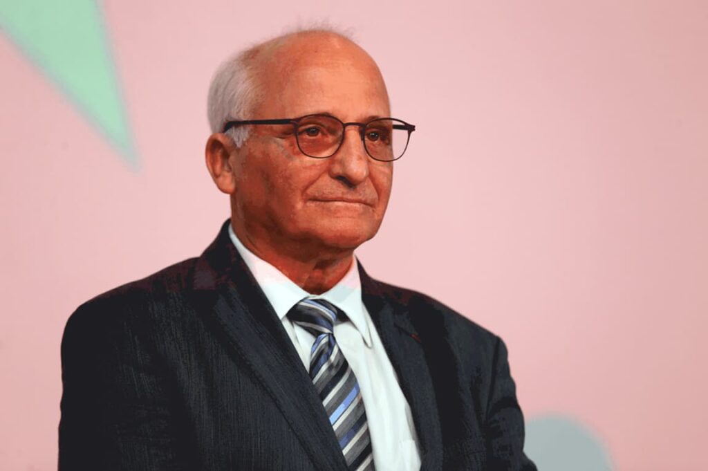 رشيد اليزمي: الليثيوم يشكل مستقبل صناعة بطاريات السيارات الكهربائية في المغرب رشيد اليزمي: الليثيوم يشكل مستقبل صناعة بطاريات السيارات الكهربائية في المغرب