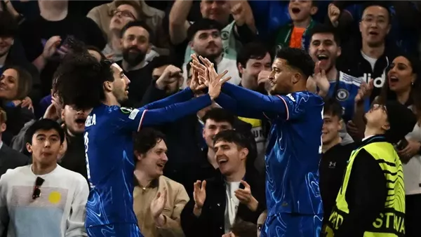 رغم الخسارة.. تشيلسي يعبر إلى نصف نهائي دوري المؤتمر الأوروبي رغم الخسارة.. تشيلسي يعبر إلى نصف نهائي دوري المؤتمر الأوروبي