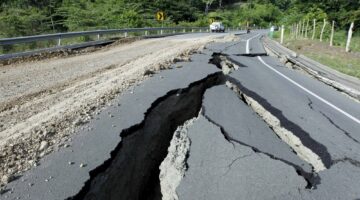 زلزال بقوة 5.2 درجة يضرب بابوا غينيا الجديدة