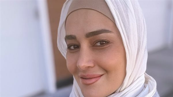 سارة نخلة تهاجم حلا شيحة: الحجاب مش ترند ولا وسيلة للشهرة