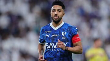 سالم الدوسري يساوم الهلال على التجديد