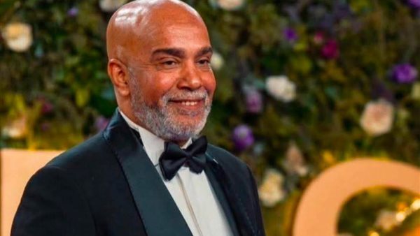 «سحبت روحي».. ماذا فعل هاني رمزي مع سليمان عيد قبل رحيله؟ (فيديو)