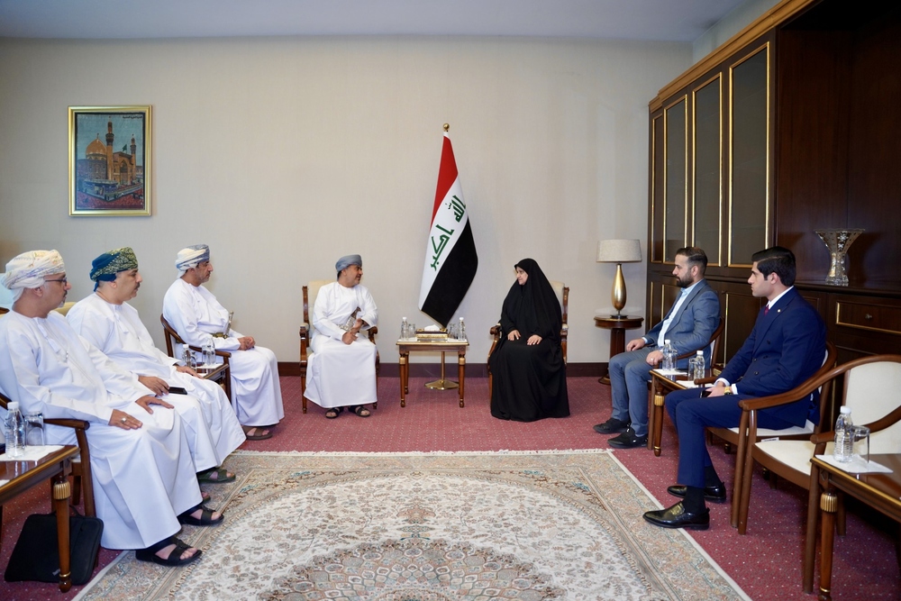 سلطنة عُمان وجمهورية العراق تبحثان تعزيز التعاون في مجال الاتصالات