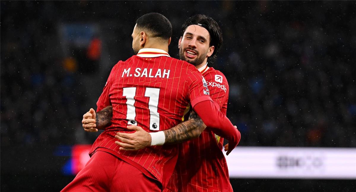 سوبوسلاي: من الصعب وصف شعور اللعب جوار محمد صلاح