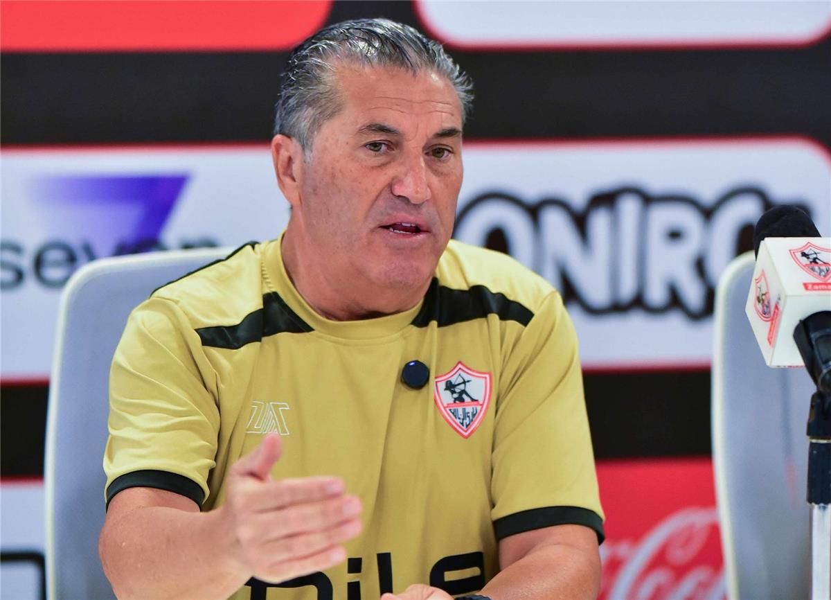 شوبير: مستقبل بيسيرو يثير الجدل بين إدارة الزمالك ولجنة التخطيط شوبير: مستقبل بيسيرو يثير الجدل بين إدارة الزمالك ولجنة التخطيط