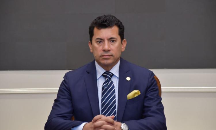 صبحي يهنئ محمد أبوفندي لفوزه بمنصب نائب رئيس الاتحاد العربي لألعاب القوى