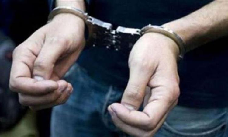 ضبط عنصرين إجراميين بشمال سيناء بحوزتهما مخدر الحشيش بقيمة 4 ملايين جنيه ضبط عنصرين إجراميين بشمال سيناء بحوزتهما مخدر الحشيش بقيمة 4 ملايين جنيه