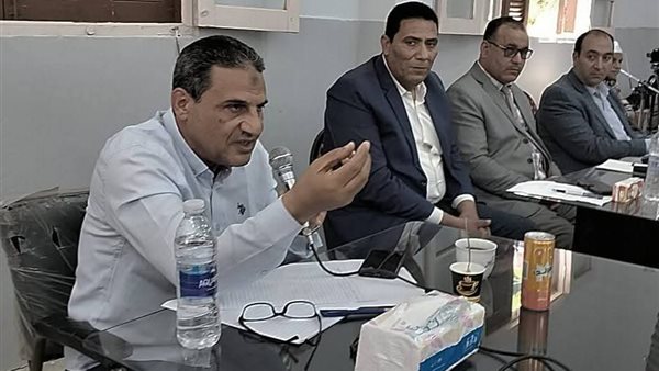عقد لقاءات جماهيرية مع المواطنين لتلبية مطالبهم وحل مشاكلهم بالبحيرة