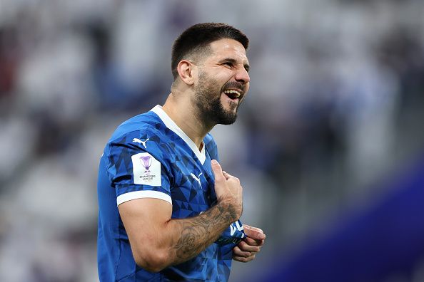 عكس الاتجاه.. جماهير الهلال تفاجئ ميتروفيتش