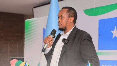 علي أحمد محمد المقدشي: زيارة رئيس الوزراء الصومالي إلى لاسعانود: بداية نهاية مشروع تقسيم الصومال