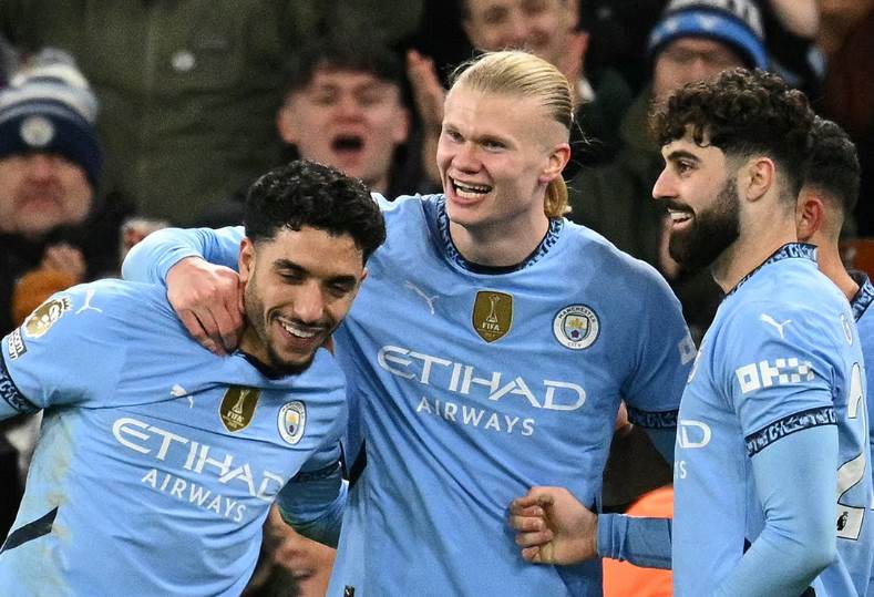 عمر مرموش يقود تشكيل مانشستر سيتي ضد إيفرتون عمر مرموش يقود تشكيل مانشستر سيتي ضد إيفرتون