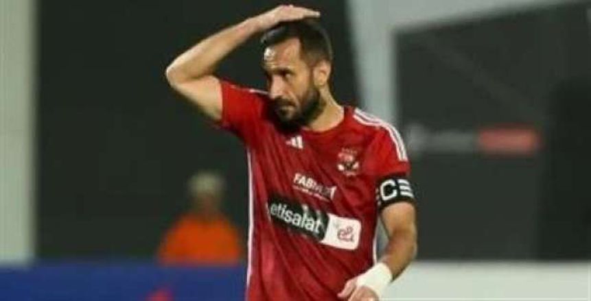 غضب من علي معلول في الأهلي بعد استبعاده من قائمة مباراة صن داونز غضب من علي معلول في الأهلي بعد استبعاده من قائمة مباراة صن داونز