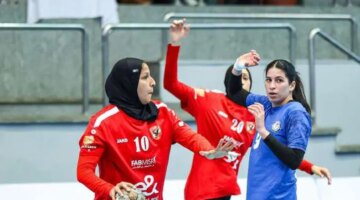 فريق «سيدات يد الأهلي» يتوج ببطولة كأس مصر بعد الفوز على سموحة