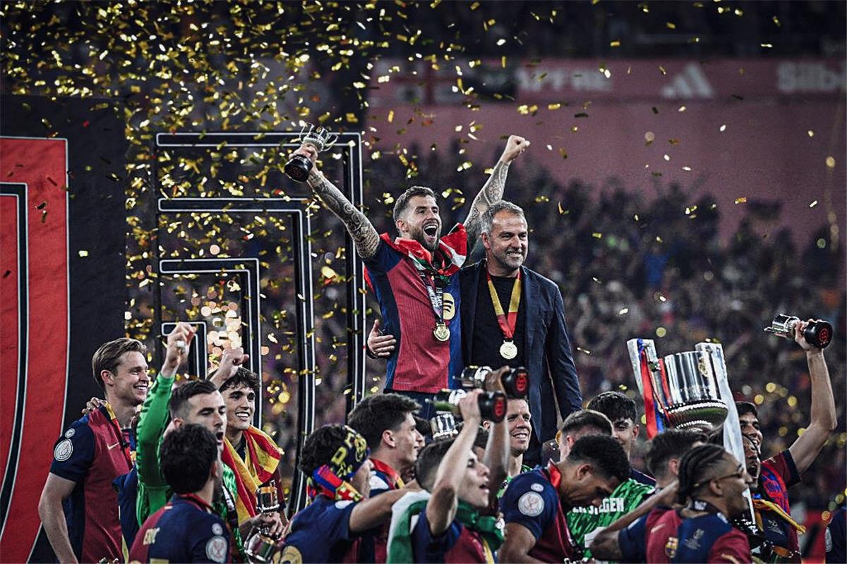 فليك بعد التتويج بكأس ملك إسبانيا أمام ريال مدريد: مسموح للاعبي برشلونة بشيء واحد فقط