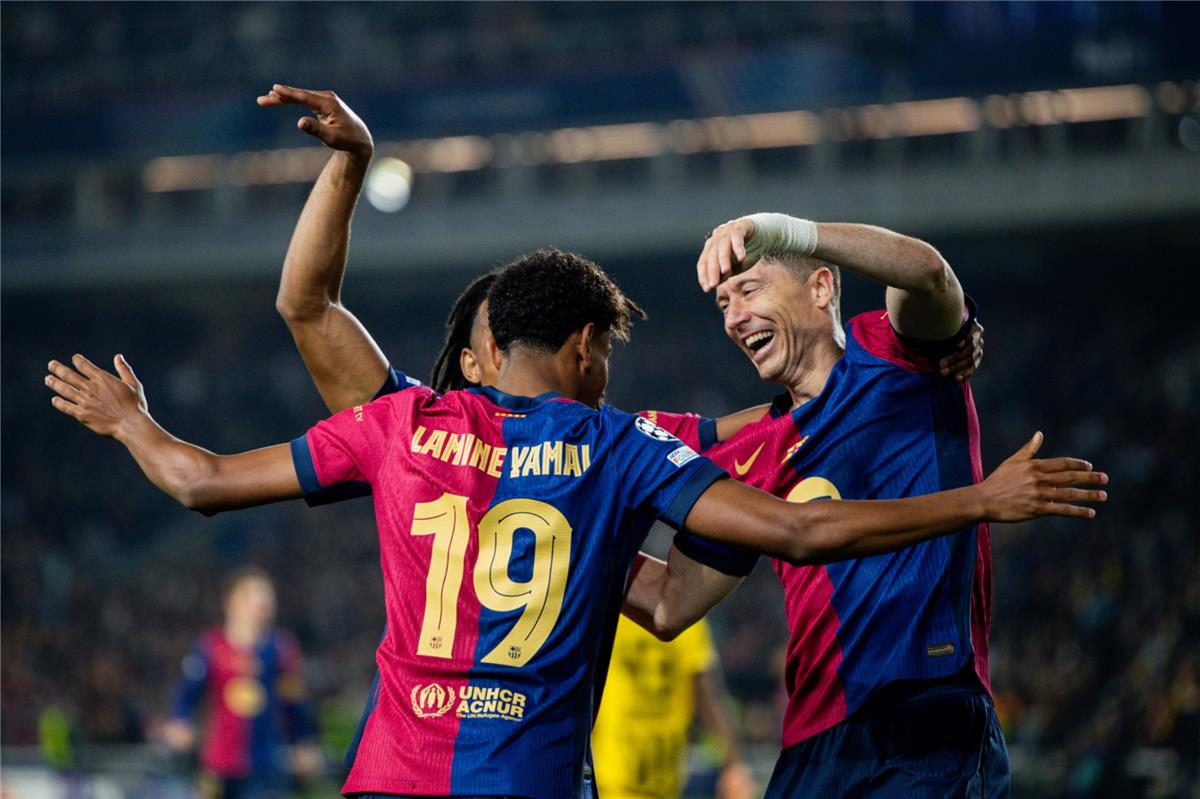 فيديو | لامين يامال يسجل هدف برشلونة الرابع أمام بوروسيا دورتموند